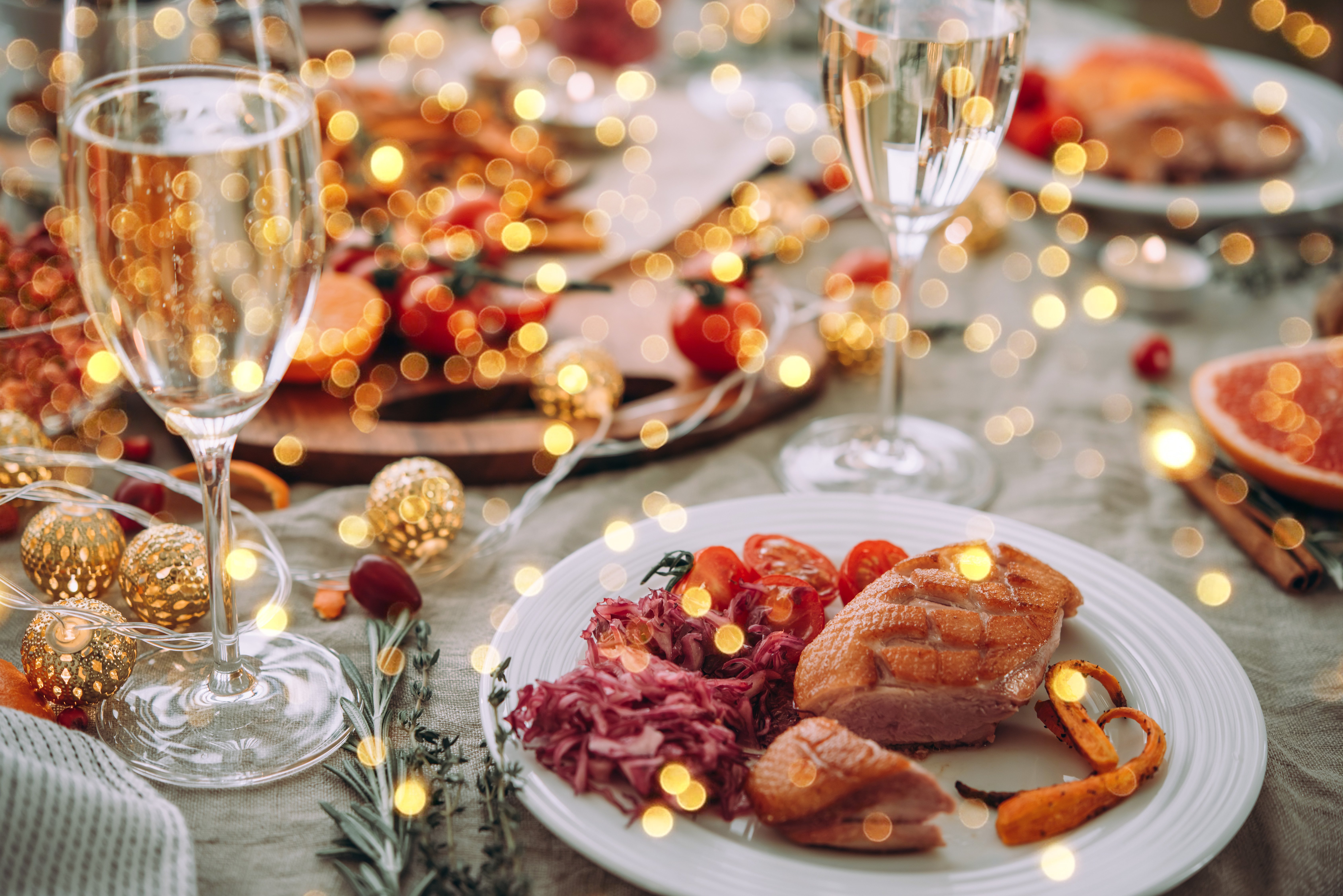 Tips To Host a Safe Christmas Home Party in 2020